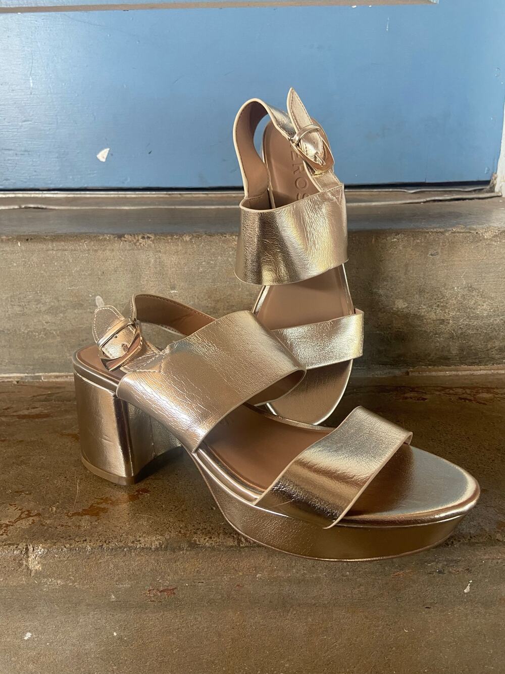Aerosoles metallic gold two strap platform block heel sandal